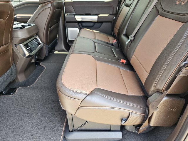 New 2026 Ford F350 King Ranch w/ FX4 Off-Road Package AWD/4WD image 15