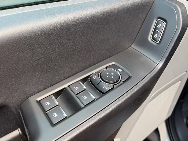 New 2026 Ford F550 4x4 Crew Cab image 16