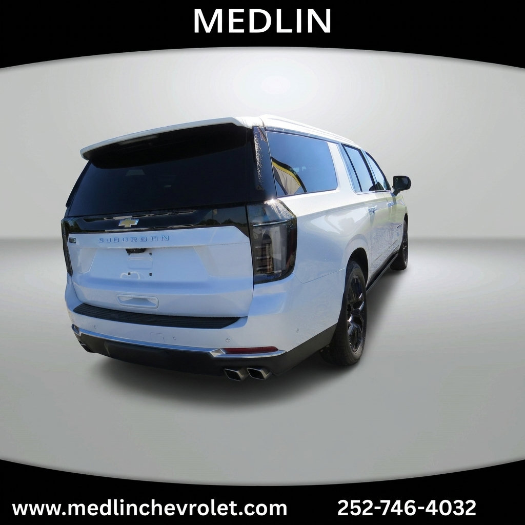 Used 2025 Chevrolet Suburban High Country AWD/4WD image 6