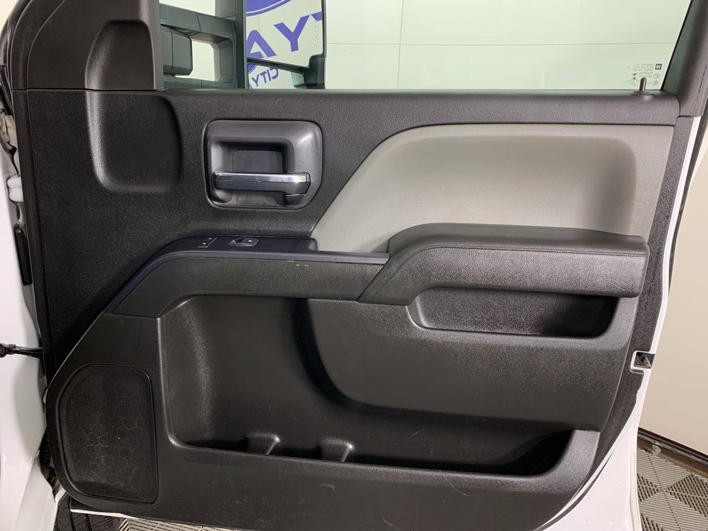 Used 2019 Chevrolet Silverado 2500 W/T AWD/4WD image 37