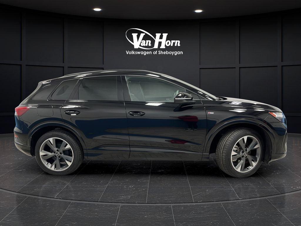 Used 2023 Audi Q4 e-tron Premium AWD/4WD image 8