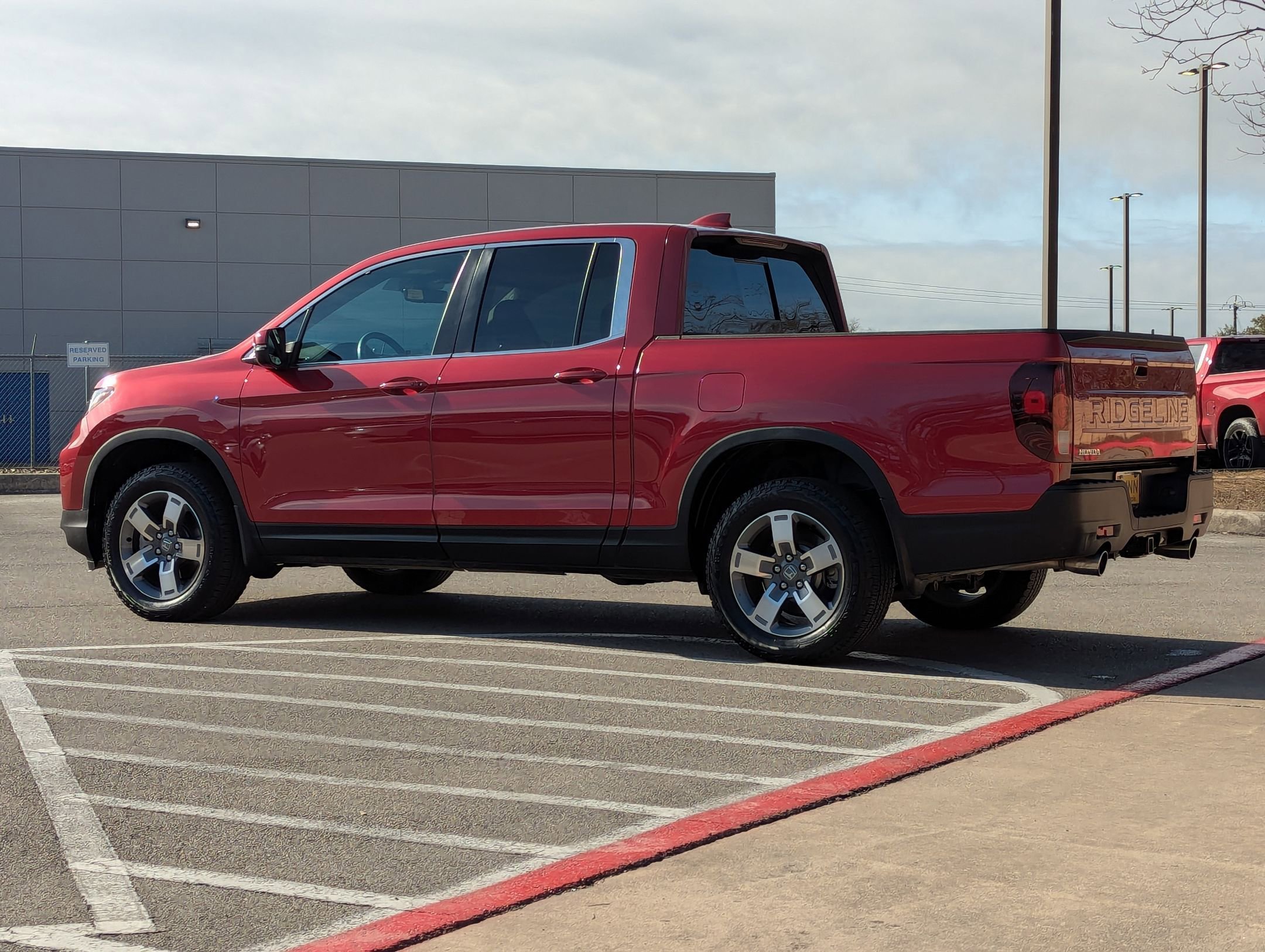 Used 2025 Honda Ridgeline RTL image 6