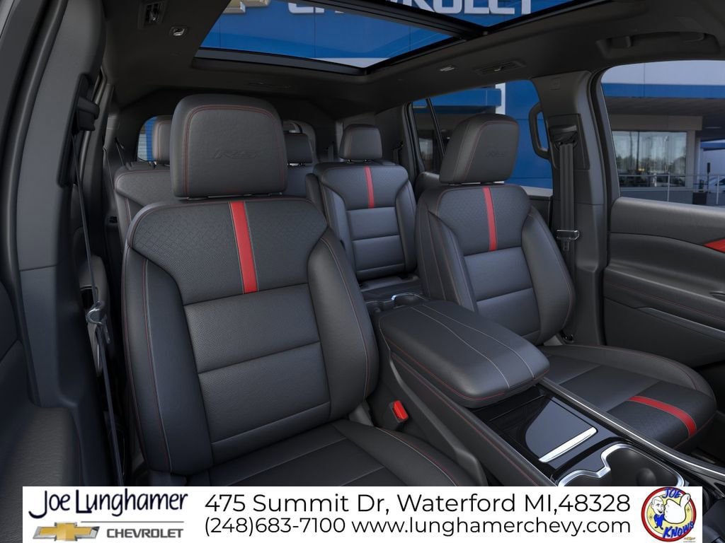New 2026 Chevrolet Traverse RS w/ LPO, Floor Liner Package AWD/4WD image 18