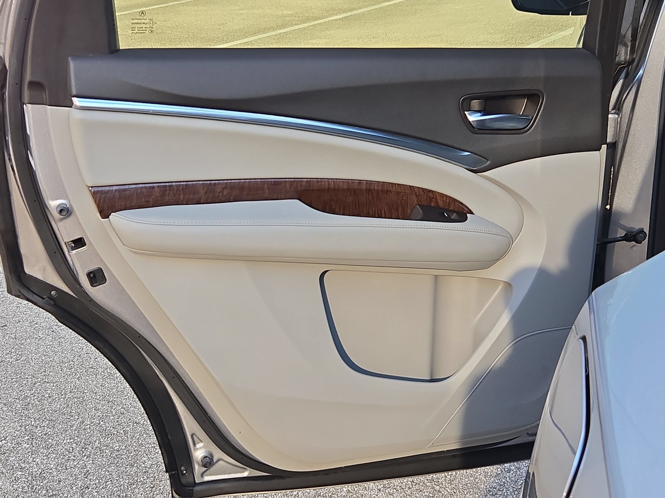 Used 2019 Acura MDX FWD image 15