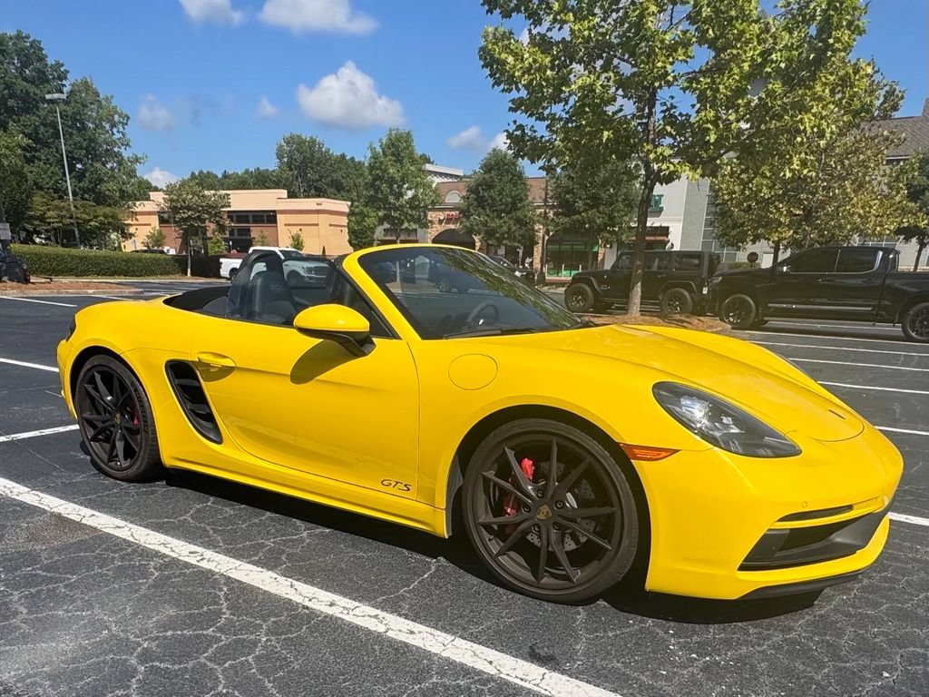 Used 2018 Porsche 718 Boxster GTS RWD image 3