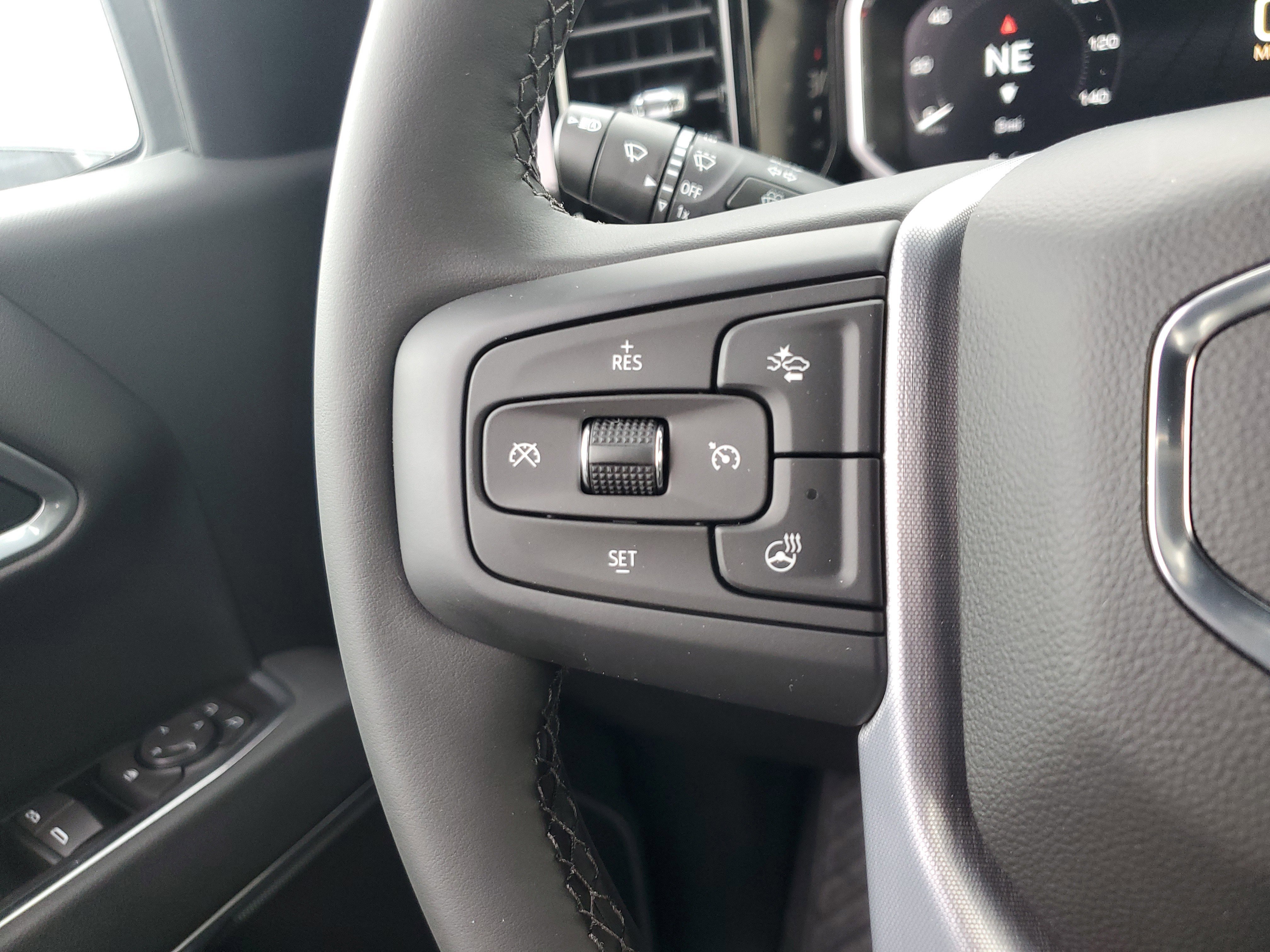 New 2026 GMC Sierra 1500 SLE image 21