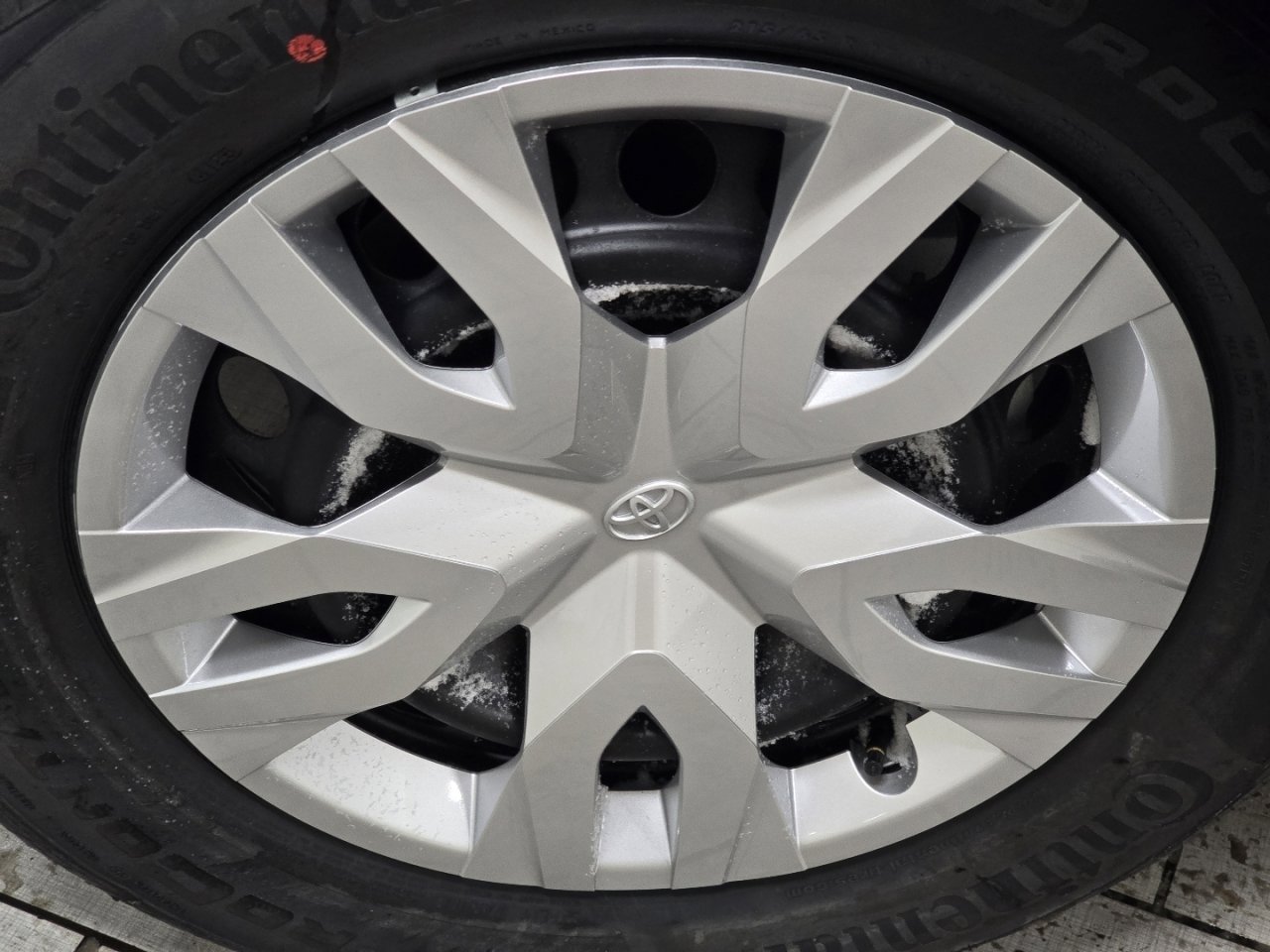 New 2026 Toyota Corolla Cross L image 7