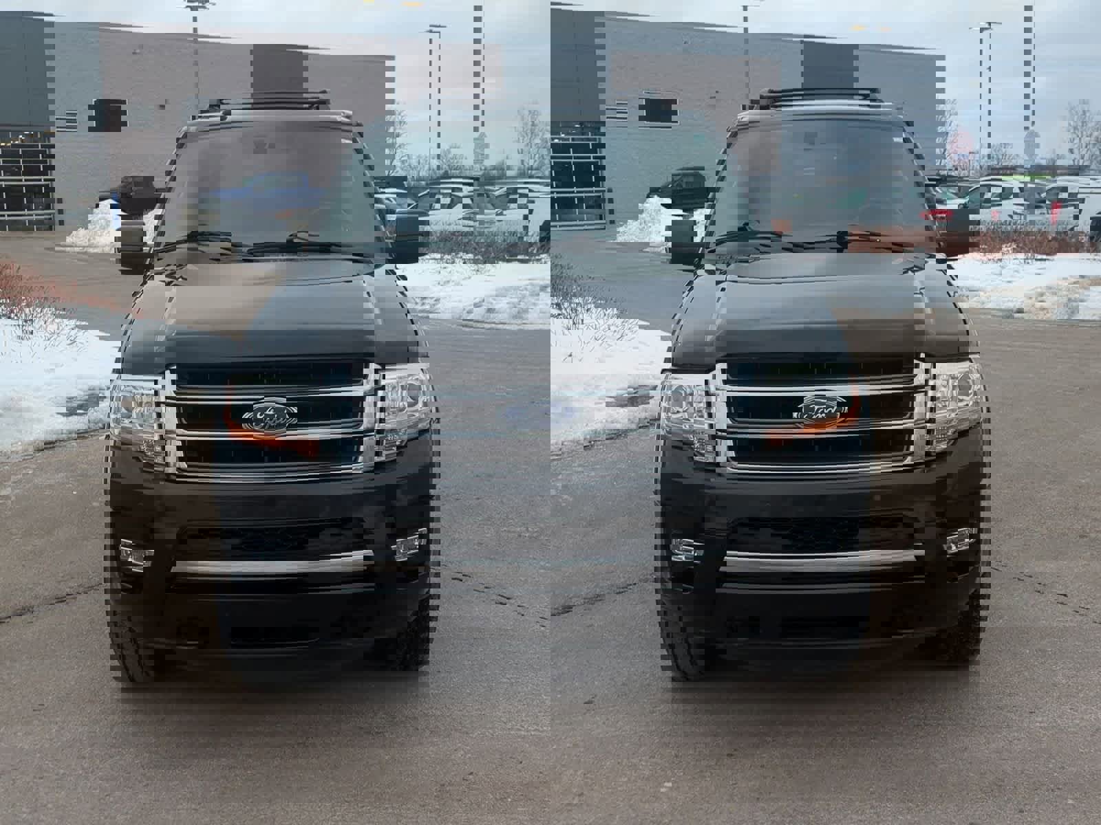 Used 2015 Ford Expedition Limited w/ Equipment Group 301A image 3