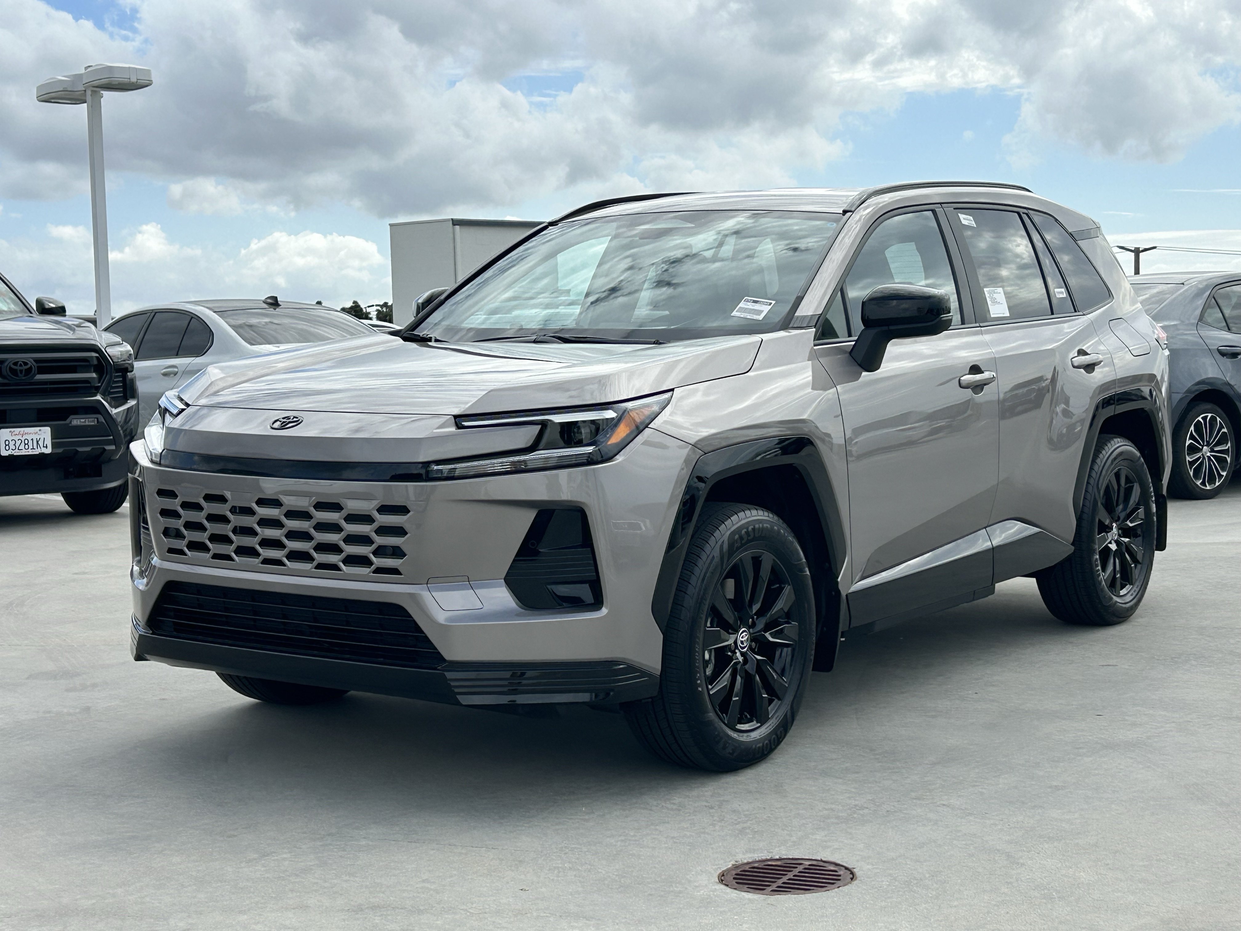 New 2026 Toyota RAV4 SE w/ Weather Package AWD/4WD image 6