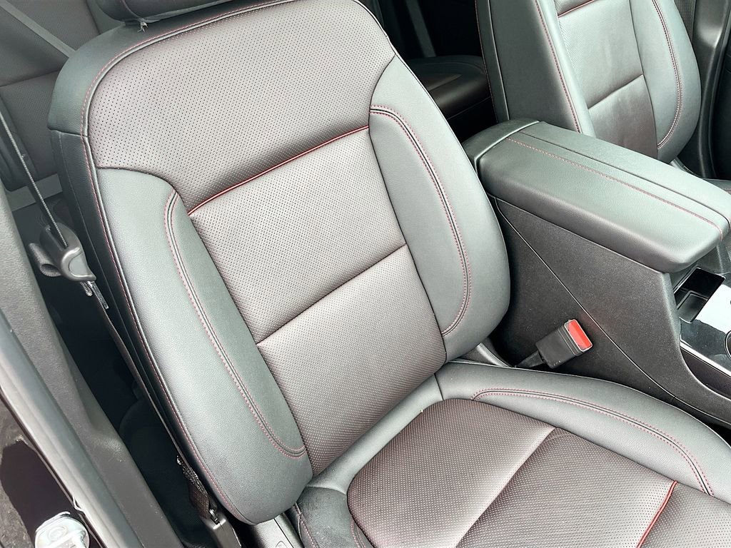 Used 2022 Chevrolet Blazer RS w/ Enhanced Convenience Package AWD/4WD image 30