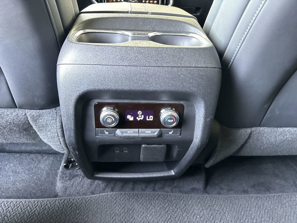 Certified 2024 GMC Acadia Denali image 22