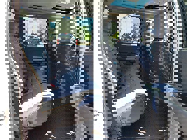 New 2025 Ford F150 Lariat w/ Equipment Group 501A Mid image 13