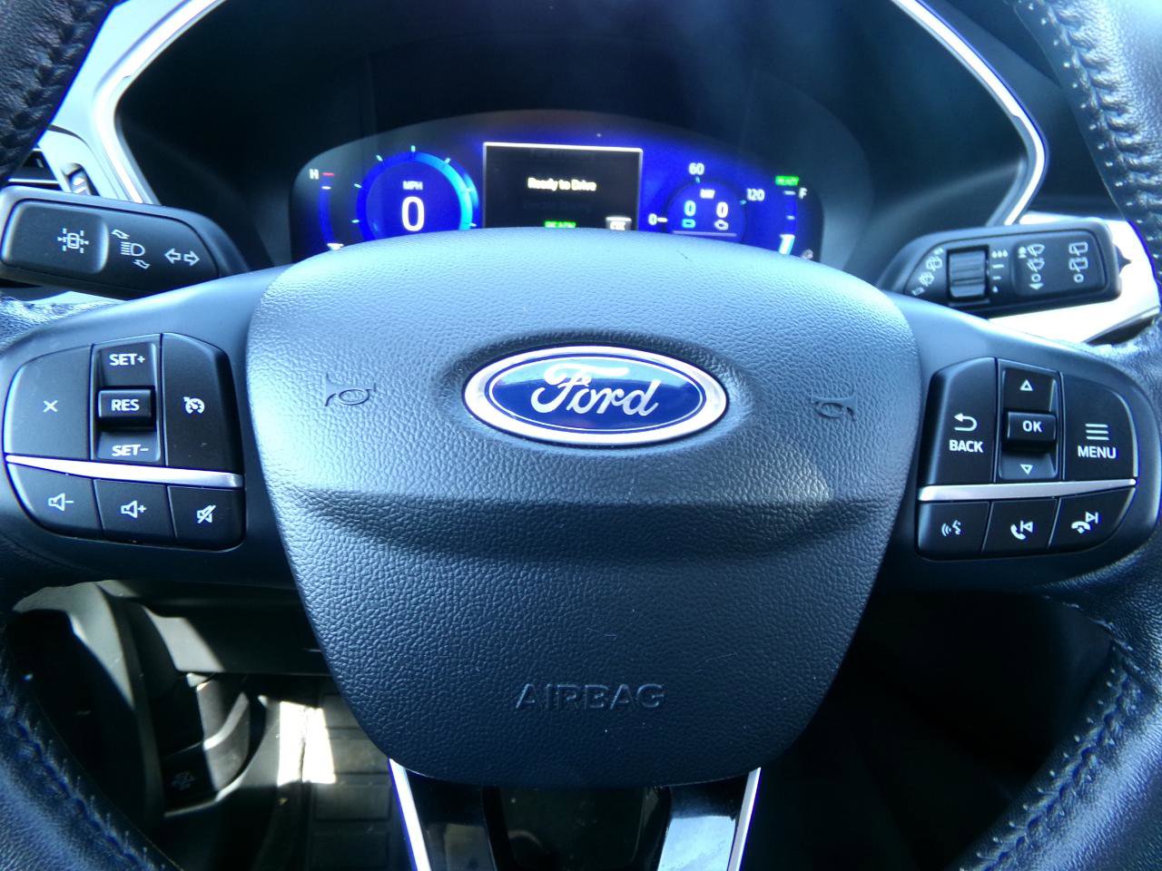 Used 2020 Ford Escape SE Sport image 41