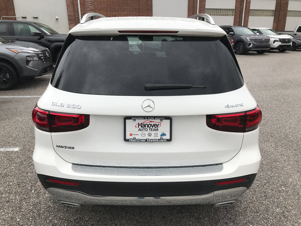 Used 2023 Mercedes-Benz GLB 250 4MATIC image 7