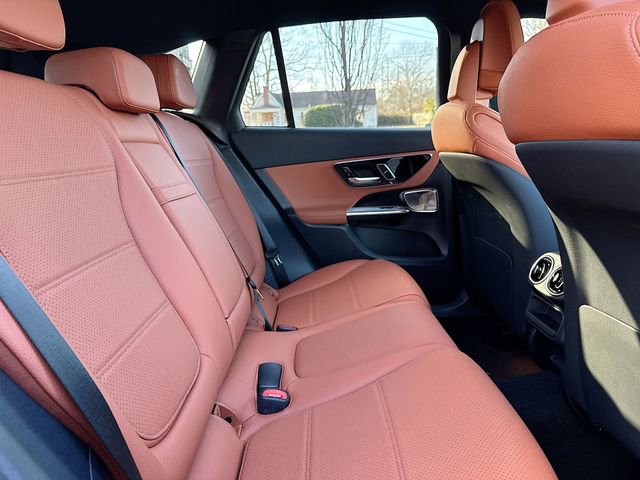 Used 2026 Mercedes-Benz GLC 300 4MATIC image 15