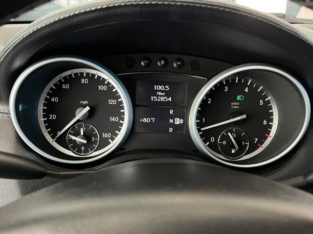 Used 2012 Mercedes-Benz GL 450 4MATIC image 24