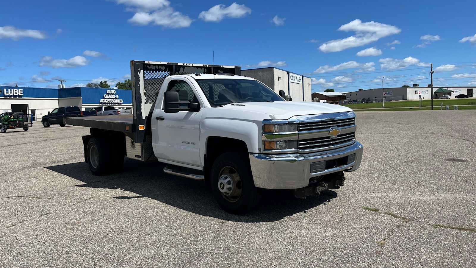 Used 2015 Chevrolet Silverado 3500 W/T w/ Snow Plow Prep Package image 2