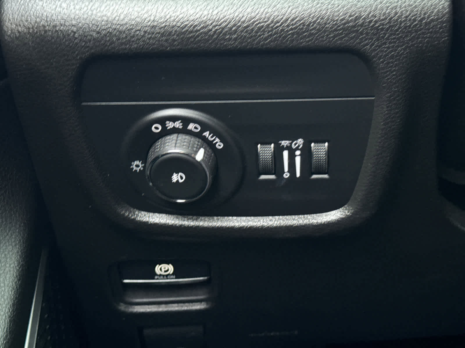 Used 2023 Jeep Grand Cherokee Limited w/ Trailer Tow Prep Group (B) image 22