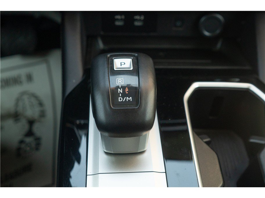 Used 2025 Mitsubishi Outlander AWD image 18