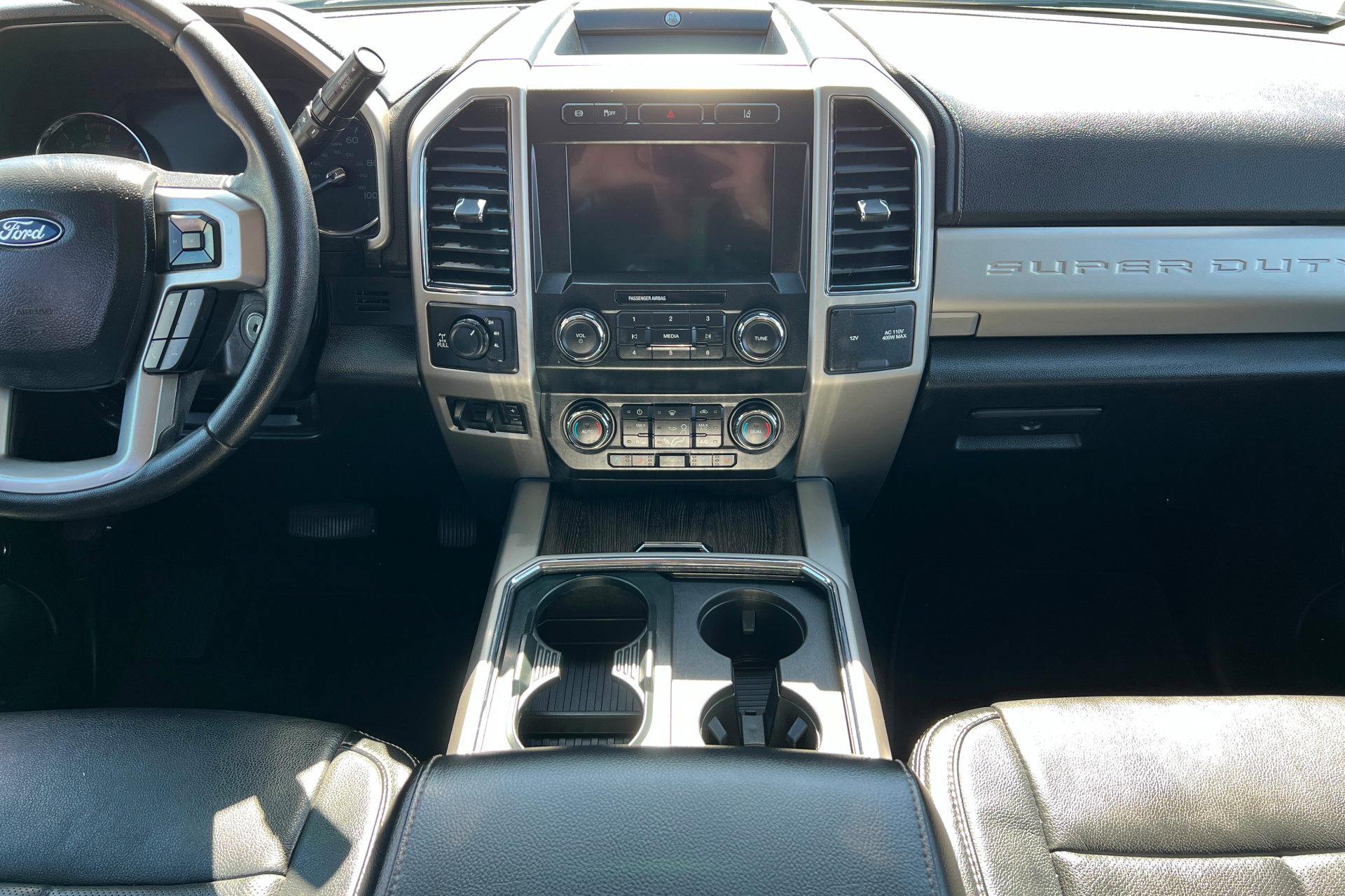 Used 2020 Ford F250 Lariat w/ Lariat Value Package AWD/4WD image 13