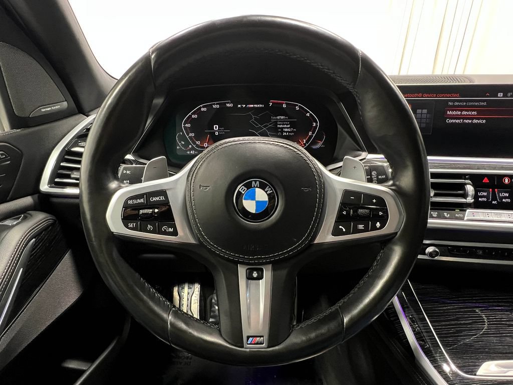 Used 2022 BMW X7 M50i w/ Cold Weather Package AWD/4WD image 19
