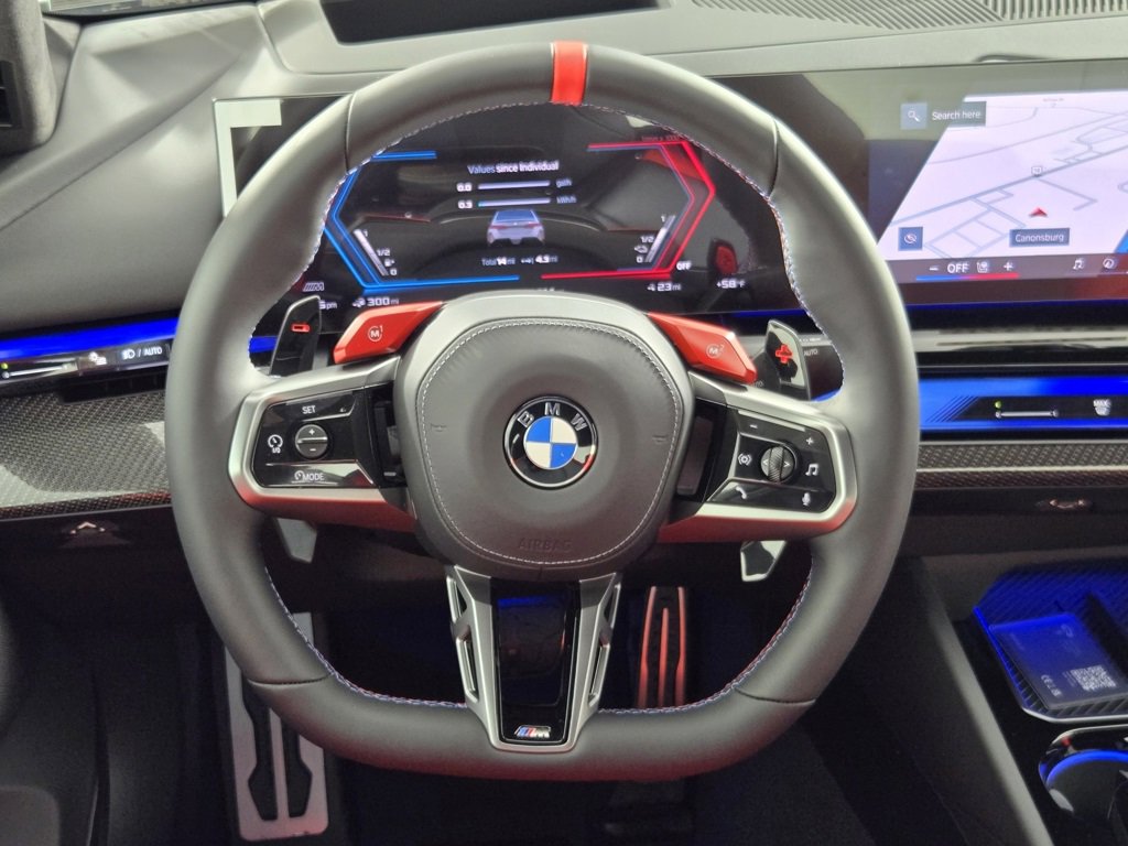 New 2026 BMW M5 w/ Executive Package image 22