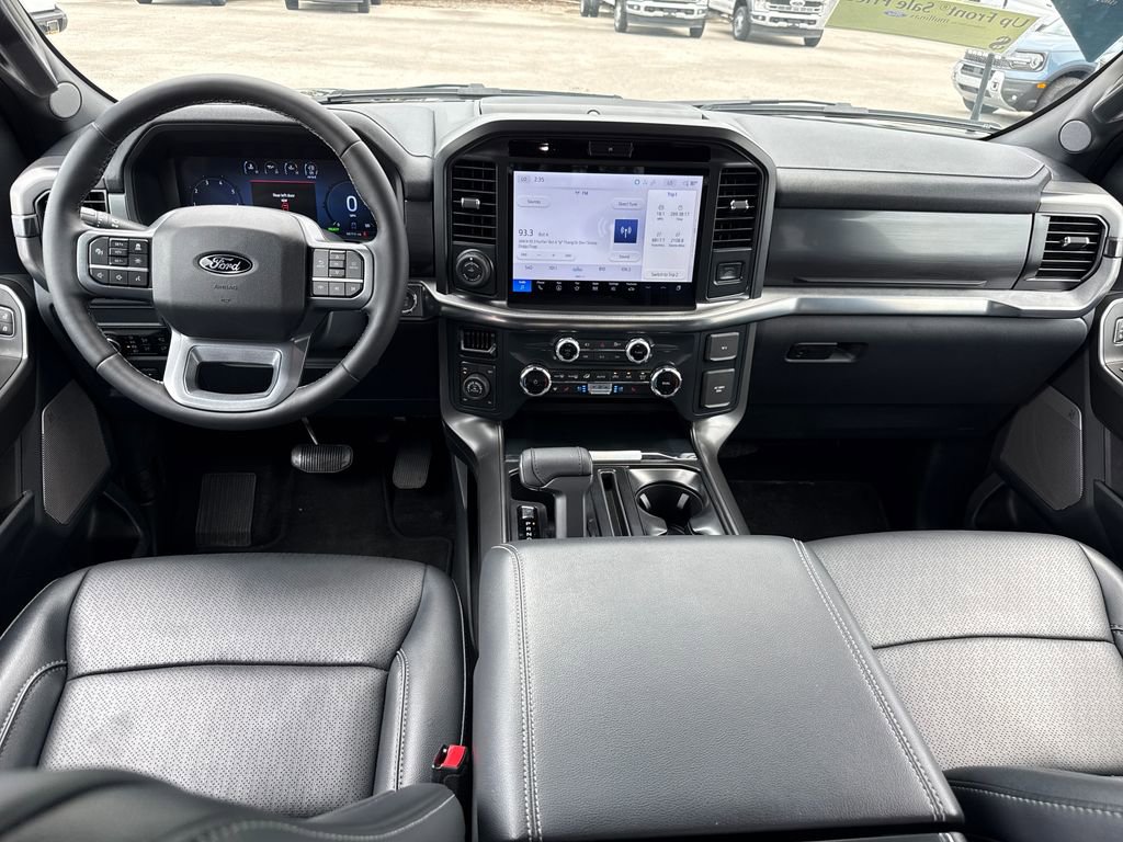 Used 2025 Ford F150 Lariat AWD/4WD image 6