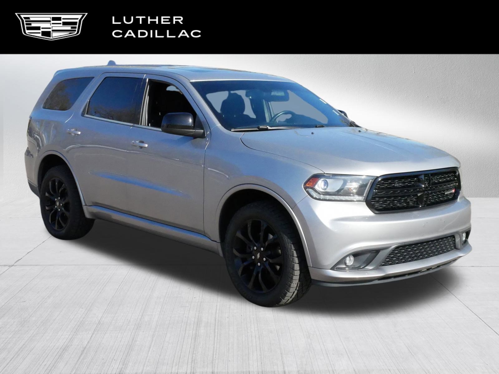 Used 2019 Dodge Durango SXT image 1