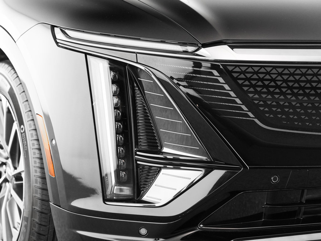 Used 2024 Cadillac Lyriq Sport AWD/4WD image 48