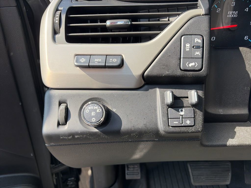 Used 2019 GMC Yukon Denali w/ Open Road Package image 14