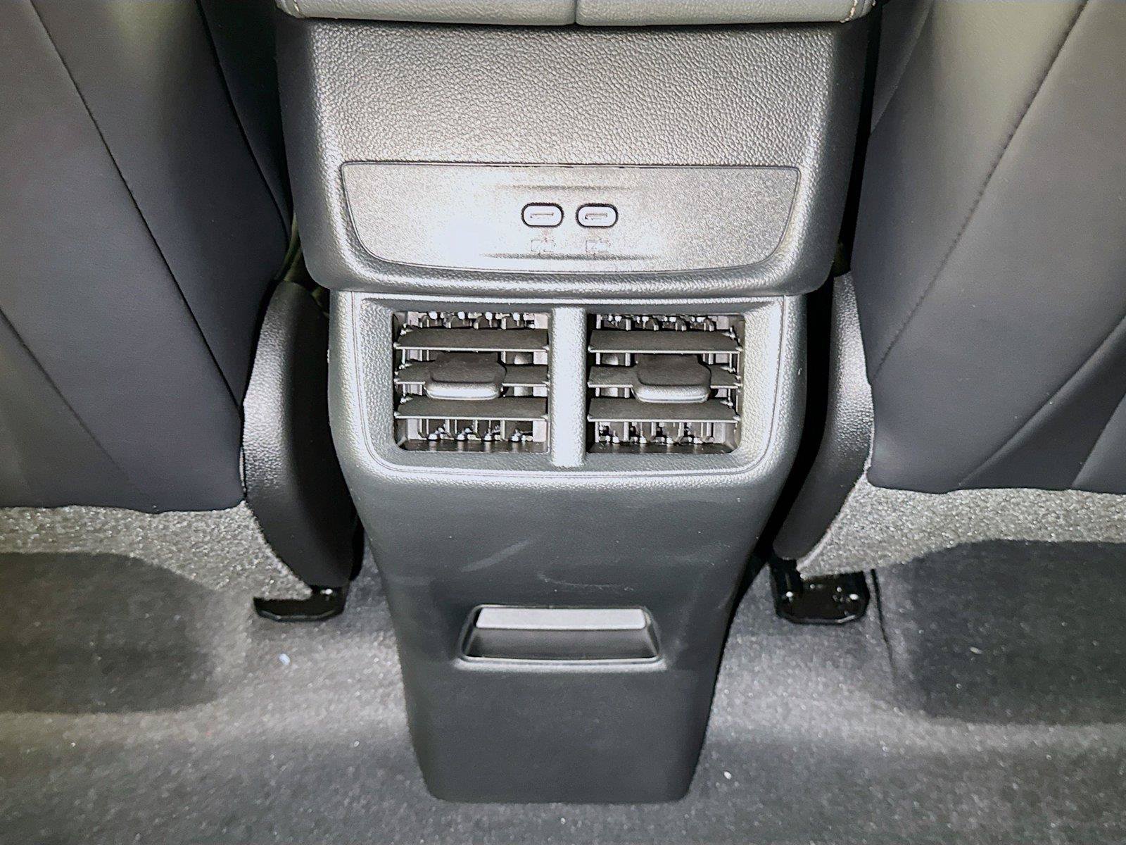 New 2027 GMC Terrain AT4 AWD/4WD image 14