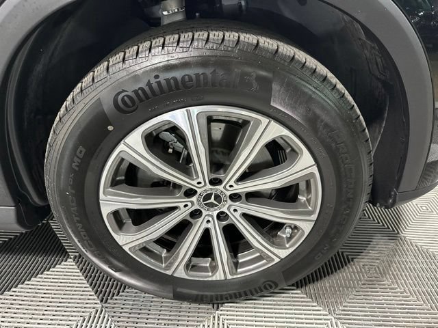 Used 2026 Mercedes-Benz GLC 300 4MATIC image 9