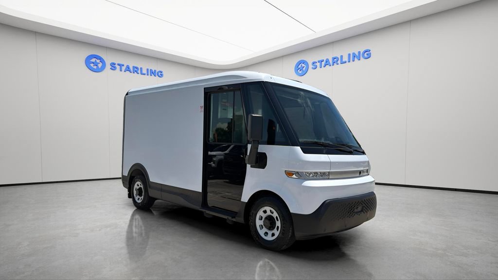 Used 2024 Chevrolet Brightdrop 400 w/ Commercial Equipment Package AWD/4WD image 14