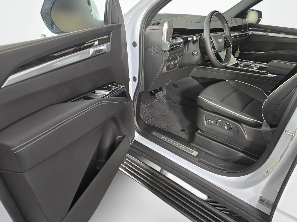 New 2026 Cadillac Escalade Luxury AWD/4WD image 28