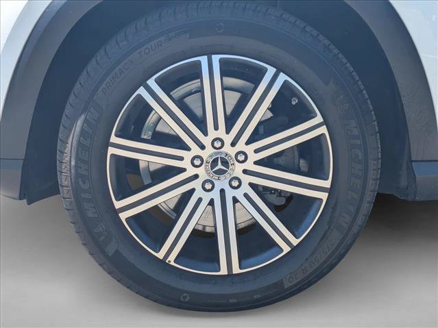 Used 2025 Mercedes-Benz GLE 350 4MATIC image 9