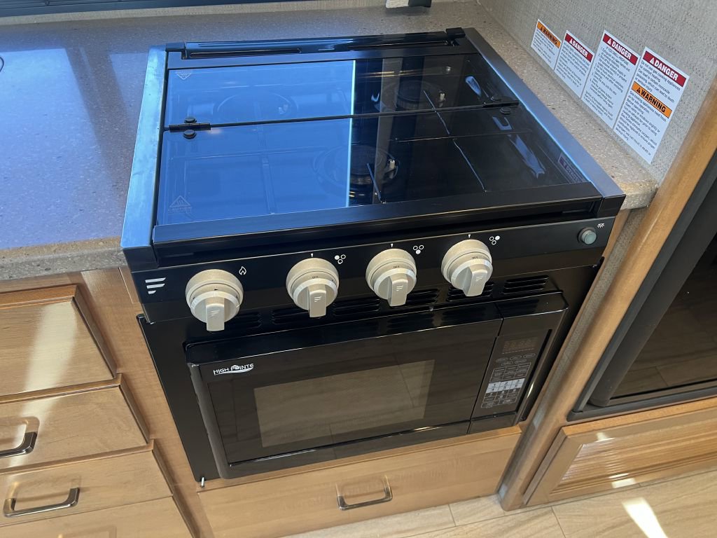 Used 2018 Mercedes-Benz Sprinter 3500 image 57