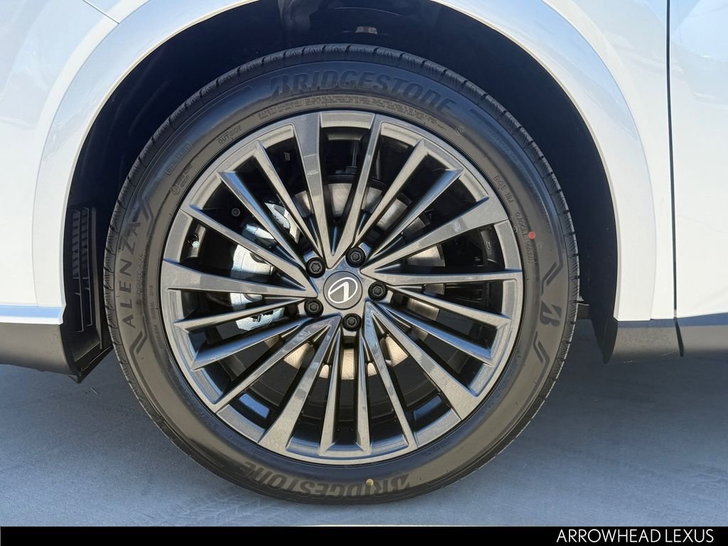 New 2026 Lexus RX 450h AWD image 10