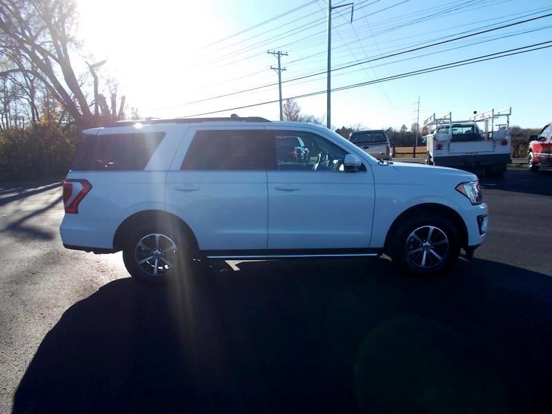 Used 2020 Ford Expedition XLT w/ Equipment Group 202A image 12