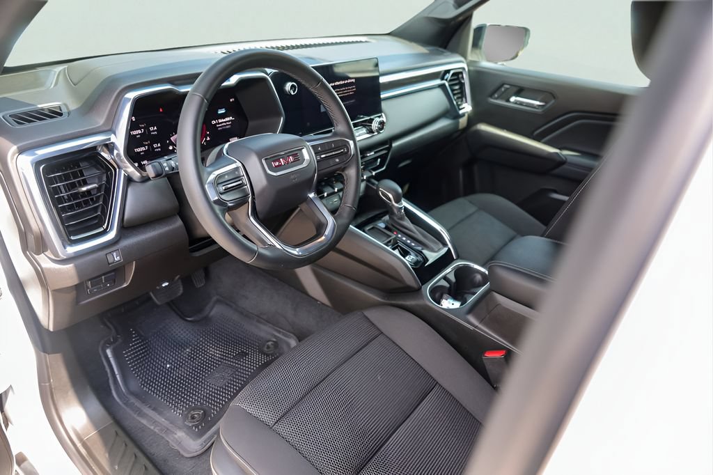 Used 2024 GMC Canyon Elevation w/ Convenience Package RWD image 13
