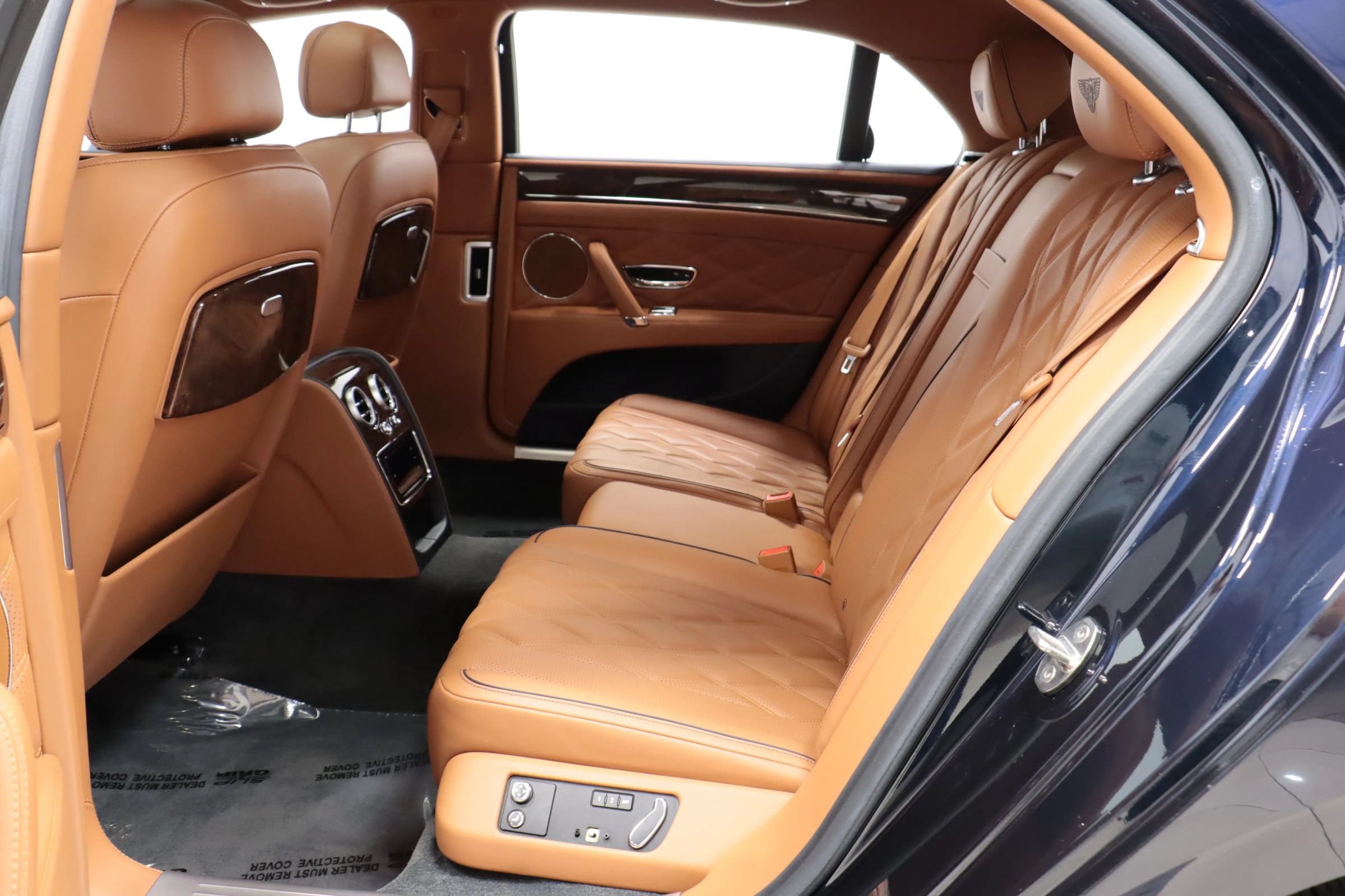 Used 2016 Bentley Flying Spur V8 AWD/4WD image 51