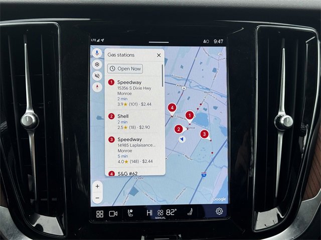 Used 2024 Volvo S60 B5 Plus image 27