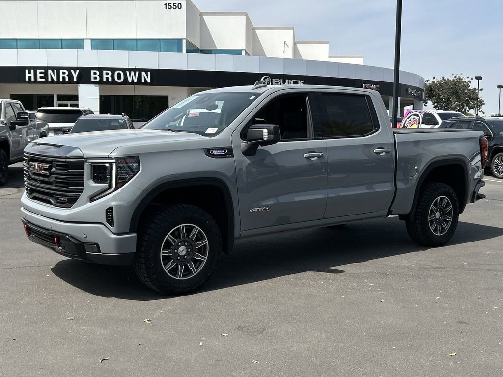 Used 2024 GMC Sierra 1500 AT4 w/ Technology Package image 1