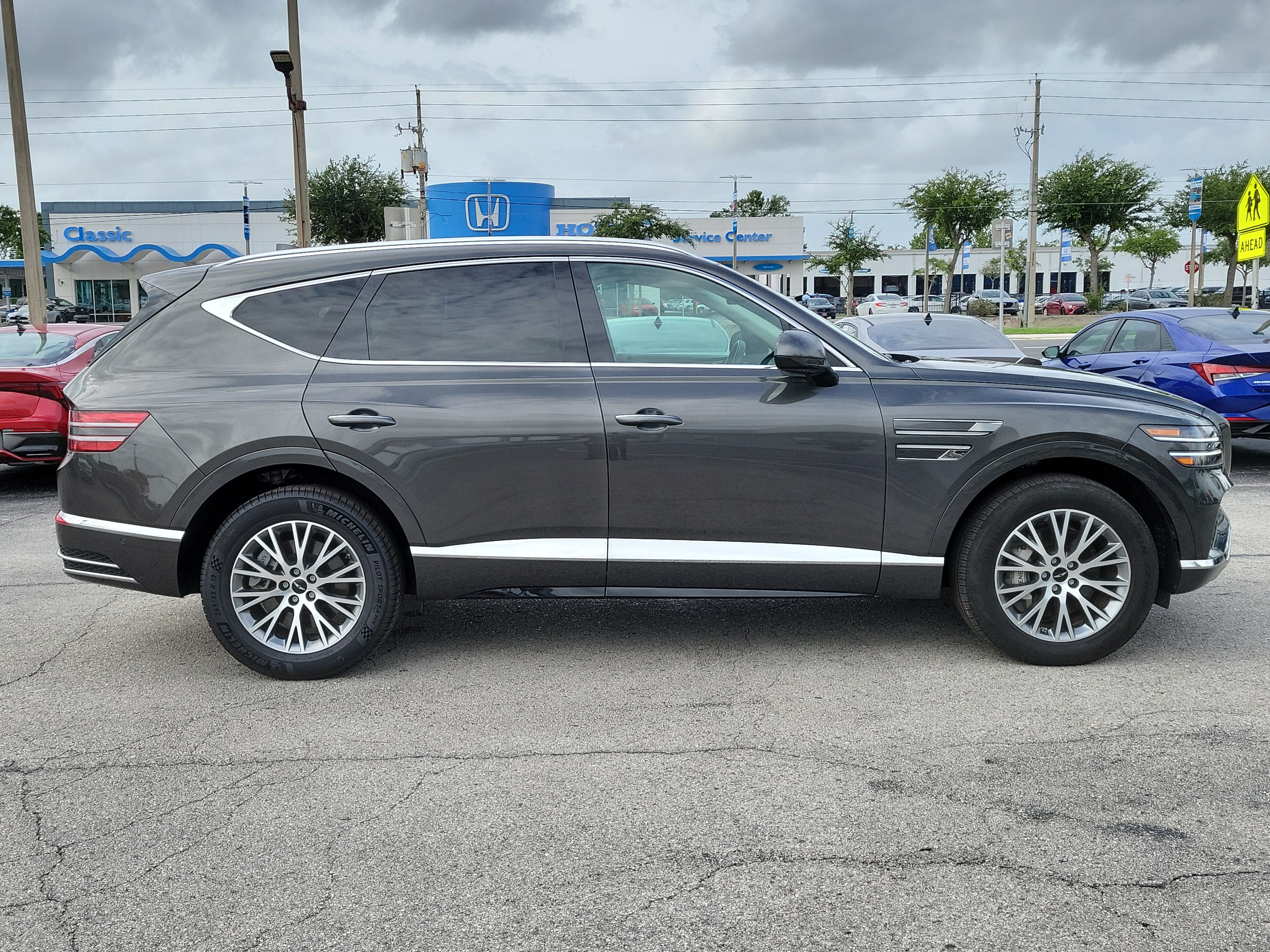 Used 2025 Genesis GV80 2.5T Standard AWD/4WD image 8