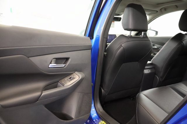 New 2026 Nissan Sentra SR w/ SR Premium Package FWD image 27