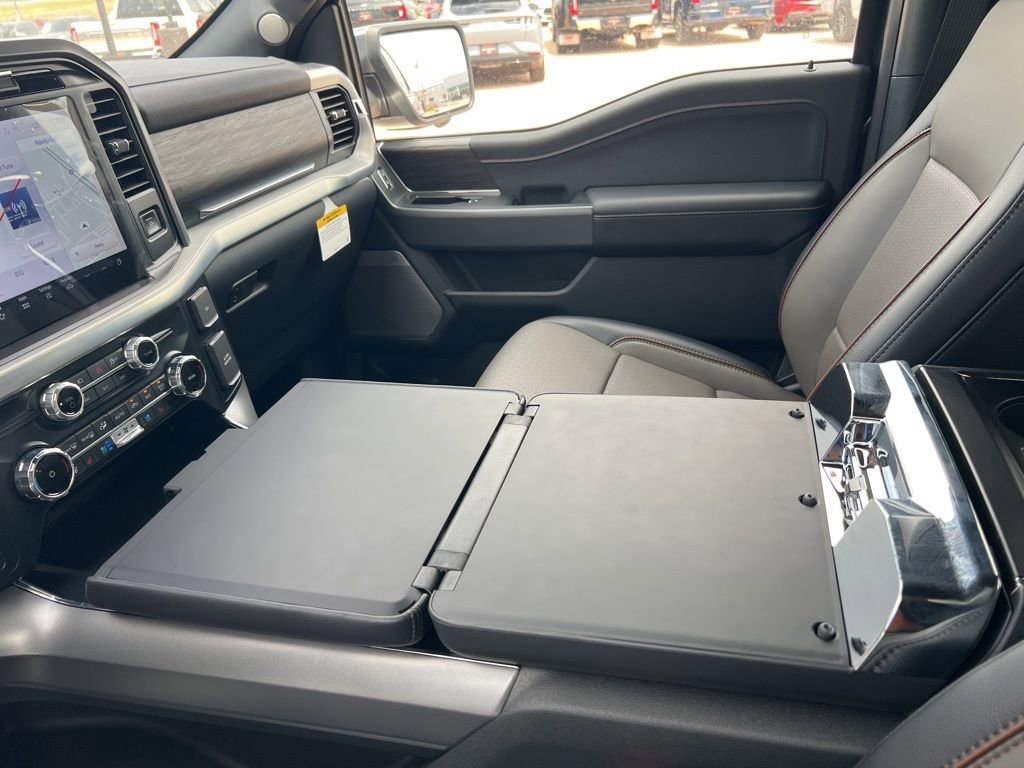 New 2025 Ford F150 Lariat w/ Equipment Group 501A Mid image 27