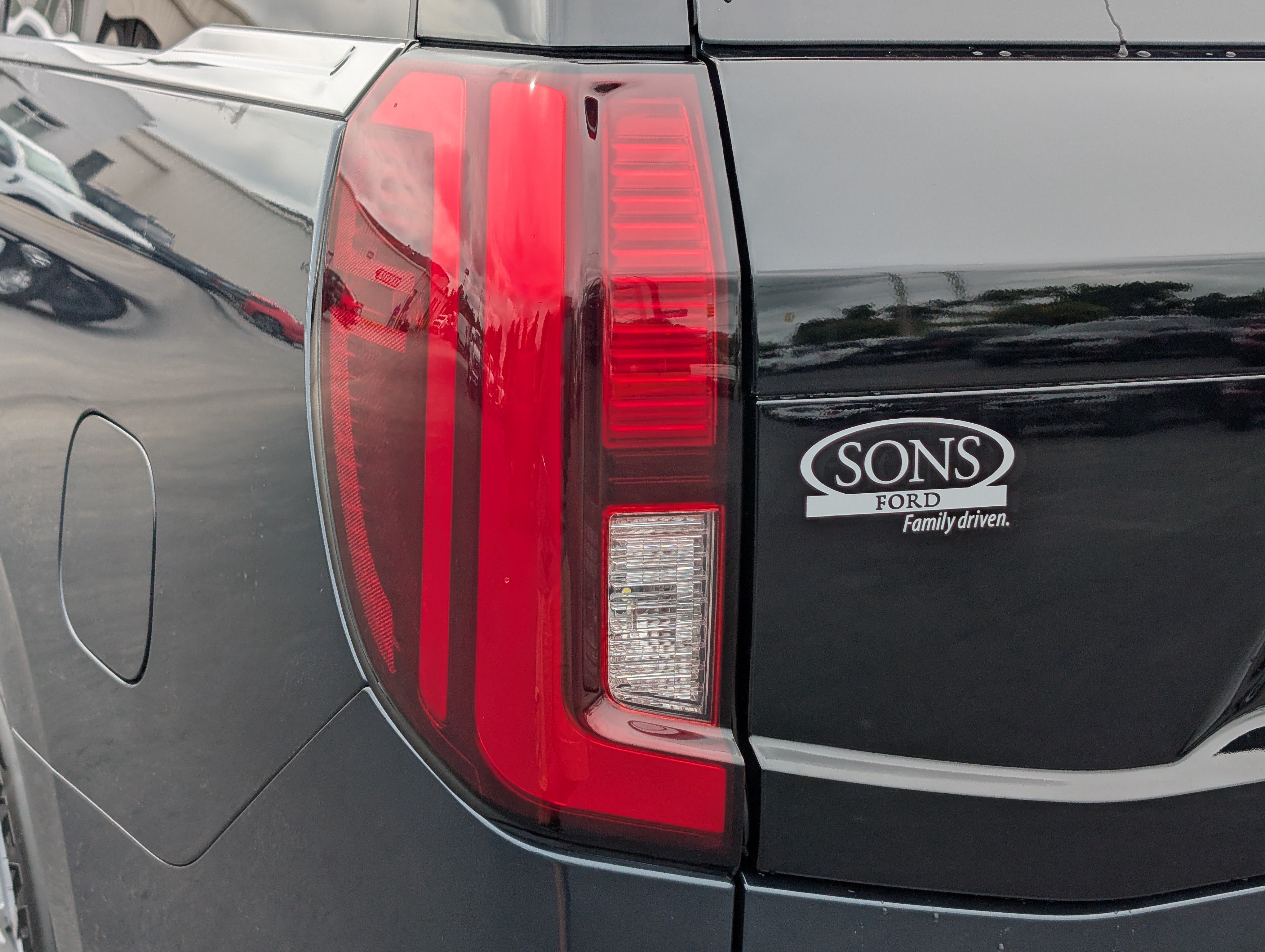 New 2026 Ford Expedition Active RWD image 12