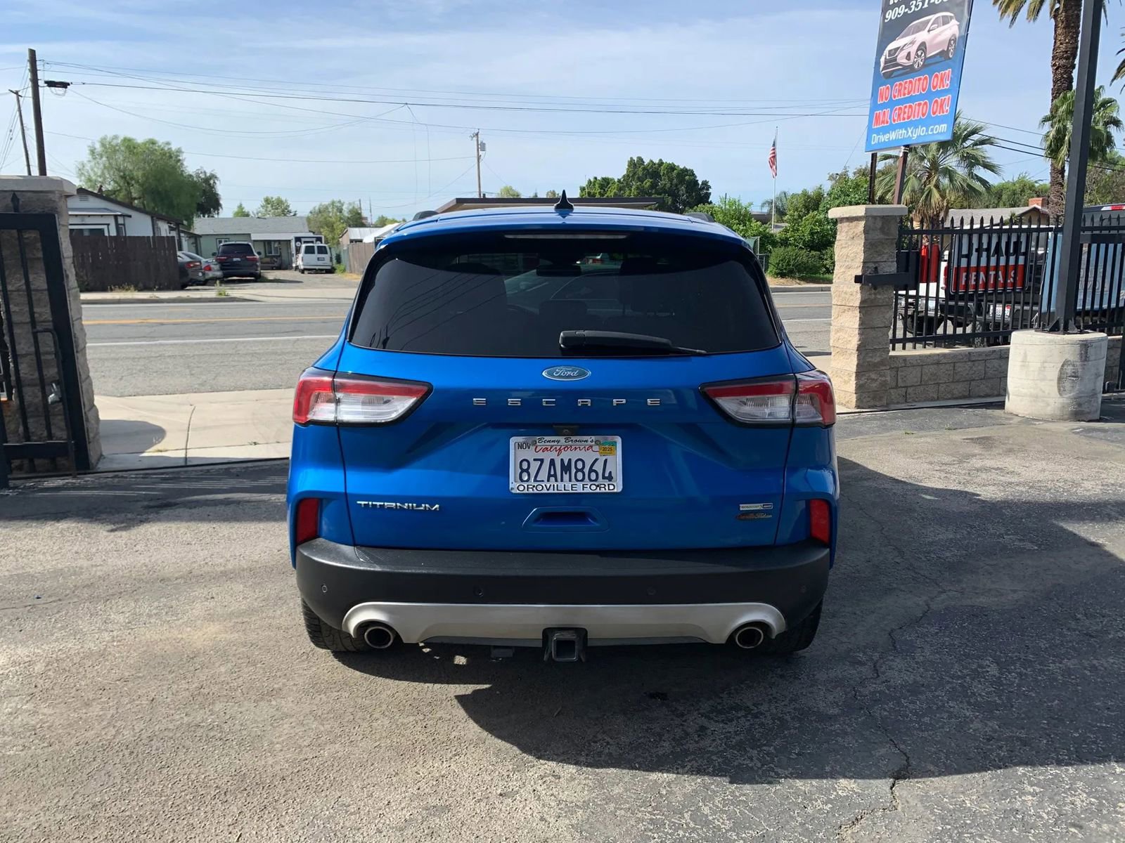 Used 2020 Ford Escape Titanium image 6