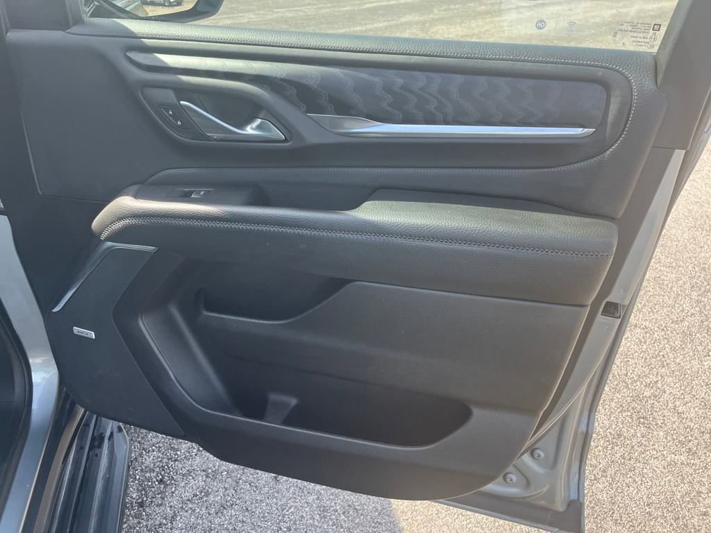 Used 2023 GMC Yukon Denali image 31