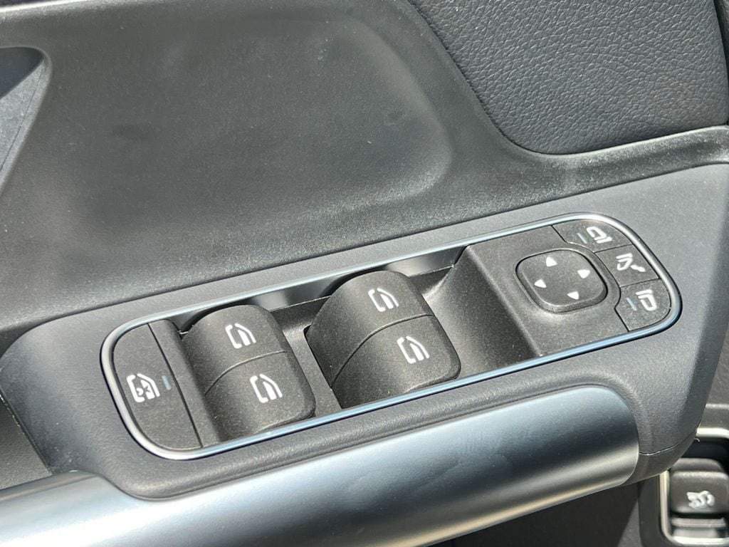 New 2026 Mercedes-Benz GLA 250 4MATIC image 13