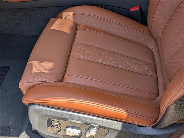New 2026 BMW X5 xDrive40i w/ Climate Comfort Package AWD/4WD image 4
